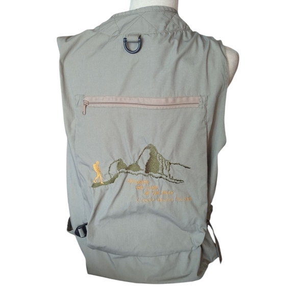 gorpcore Khaki Utility Vest with Multiple Pockets Machu Picchu Embroidered Sz M - Picture 2 of 12